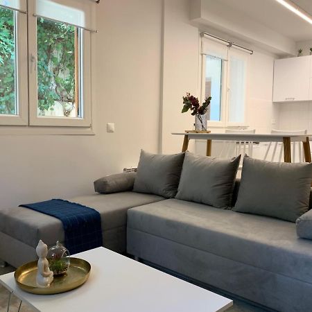 Renovated Apartment In Kifissia Center Near Metro G25 Athén Kültér fotó
